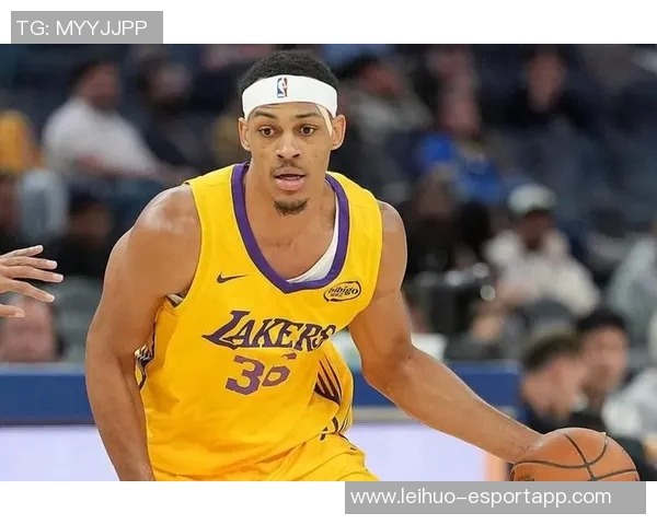 克尼佩尔闪耀全场贡献33分5板9助弗拉格与VJ联手助力球队胜利