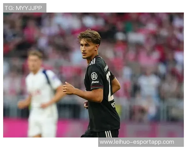 格雷茨卡社交媒体清空踢球照片引发离队猜测与近期辱骂回应 格雷茨卡社交媒体清空踢球照片引发离队猜测与近期辱骂回应